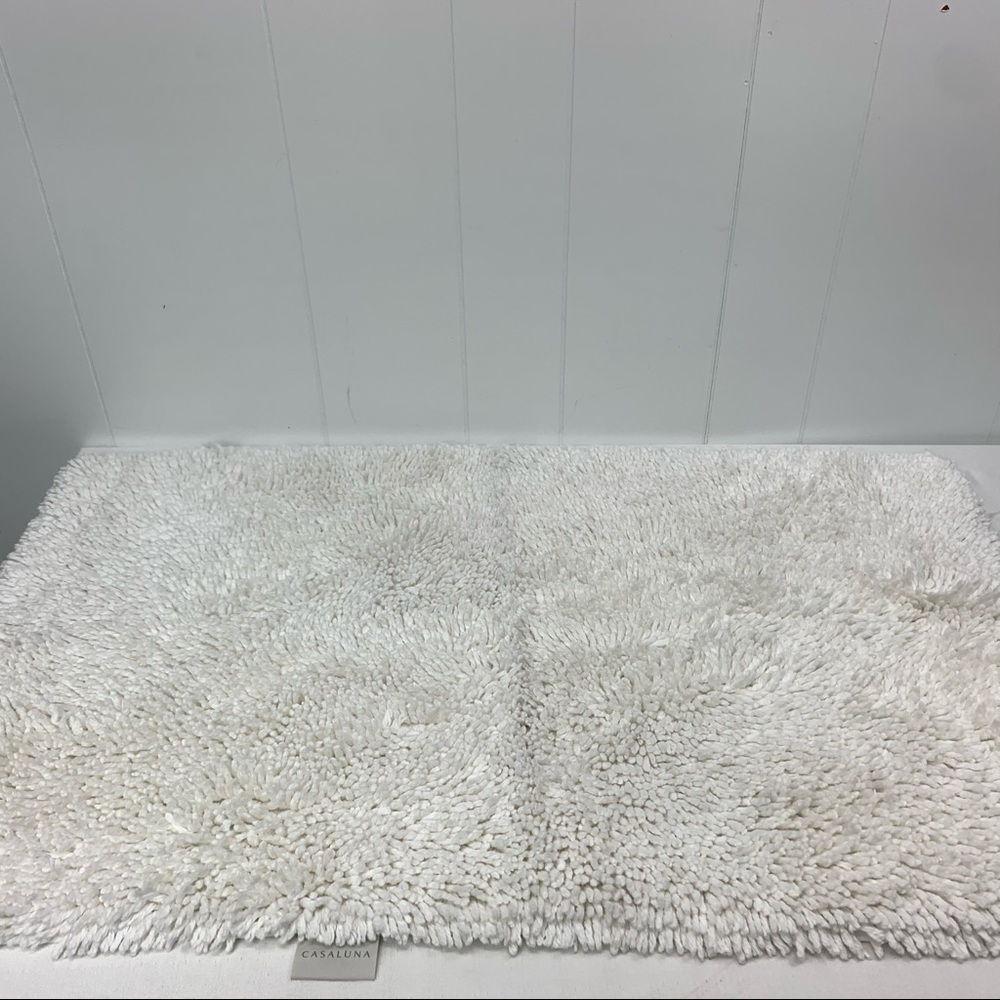 Casaluna Melange Looped Bath Rug White
